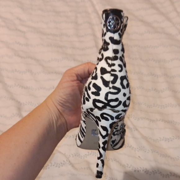 Guess Black and White Zebra/cheetah Print Heeled Boots - Picture 5 of 8